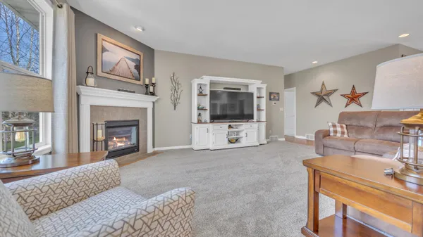 $459,900 | 522 Cloverdale Lane, Plymouth, WI 53073