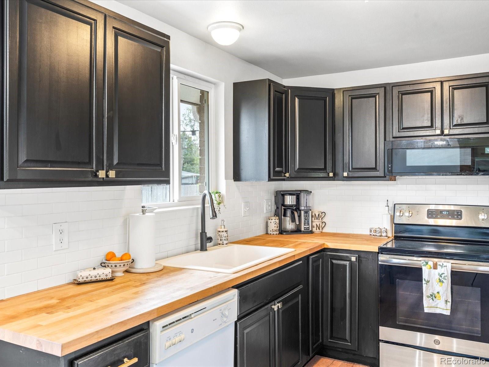 3884 Parfet Street, Unit 2 Wheat Ridge, CO 80033 - Photo 8 of 24 Gallery Image 8