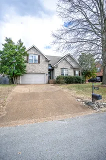 $479,900 | 115 Grove Lane South, Hendersonville, TN 37075