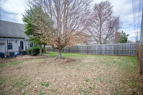 $479,900 | 115 Grove Lane South, Hendersonville, TN 37075