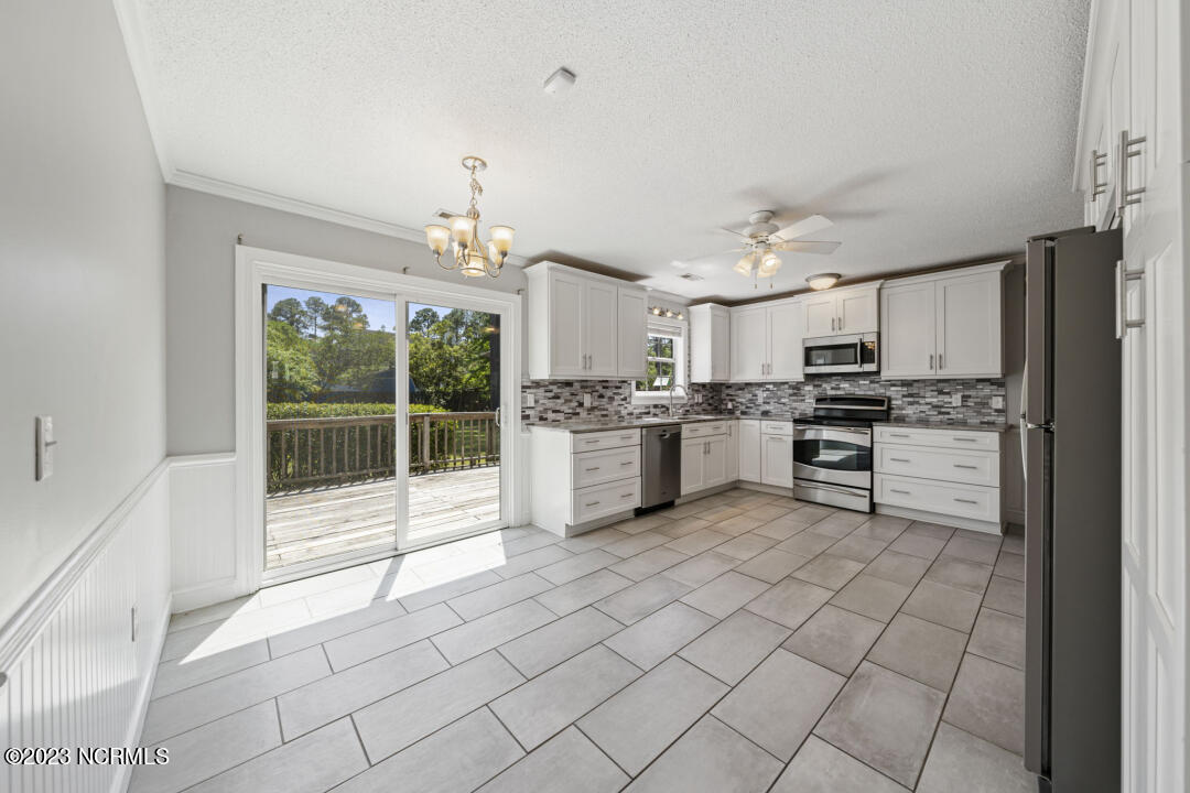 6704 Creek Ridge Road Wilmington, NC 28411 - Photo 11 of 26 11