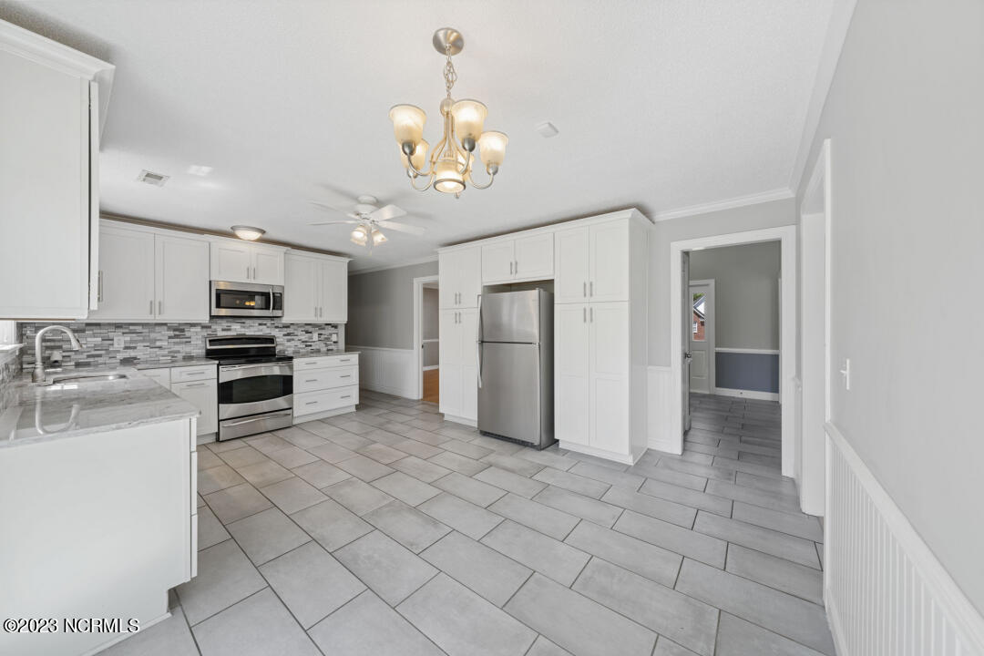 6704 Creek Ridge Road Wilmington, NC 28411 - Photo 10 of 26 10