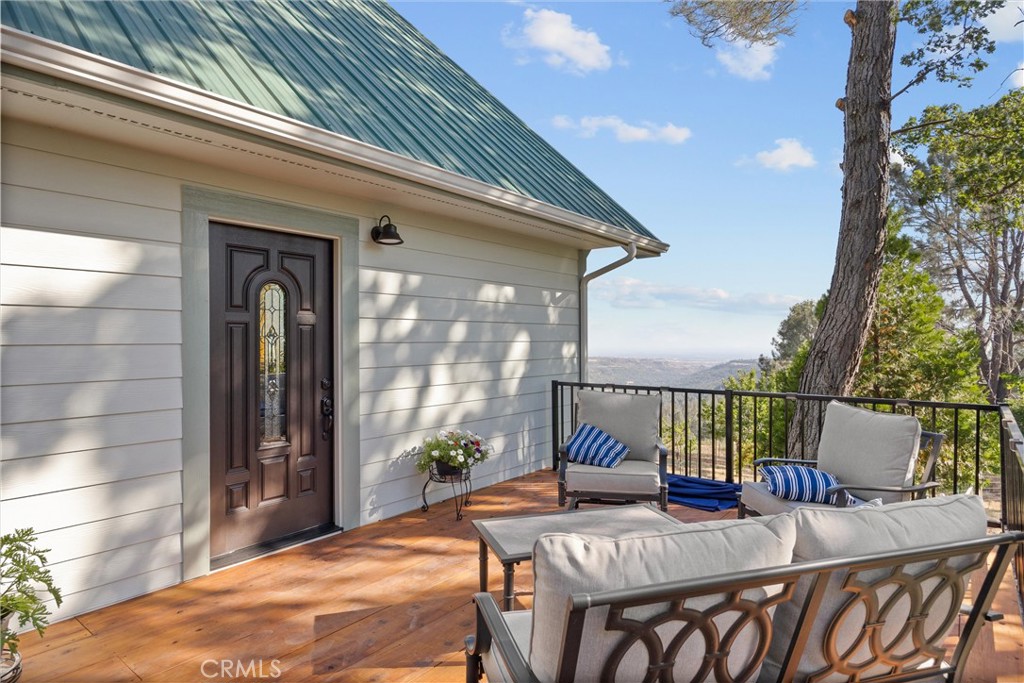 4592 Wendlis Road Forest Ranch, CA 95942 - Photo 2 of 62 Front entrance and view from deck