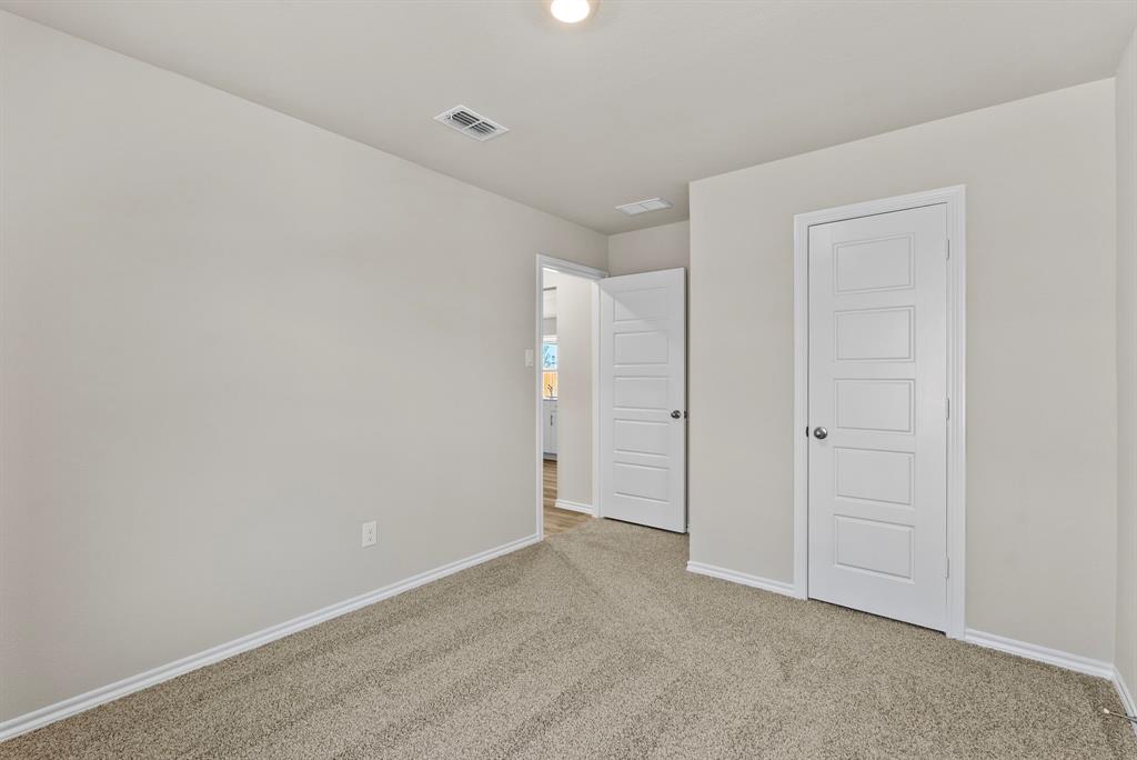 504 Marsh Street Cleburne, TX 76033 - Photo 14 of 24