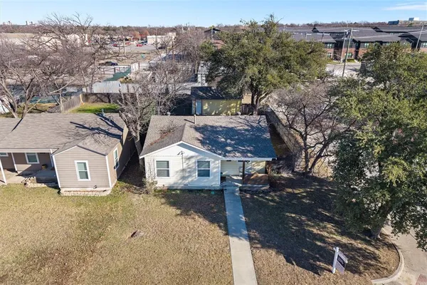$269,000 | 2739 Livingston Avenue, Fort Worth, TX 76110