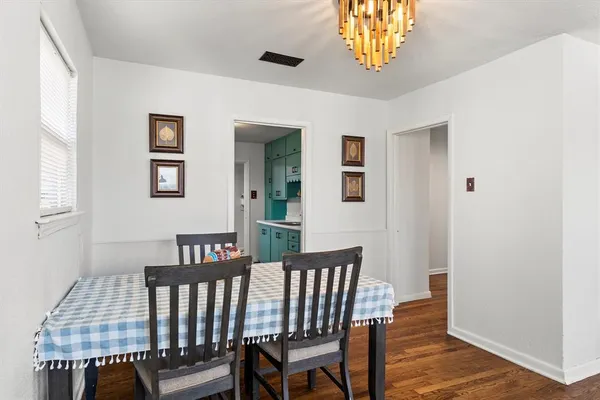 $269,000 | 2739 Livingston Avenue, Fort Worth, TX 76110