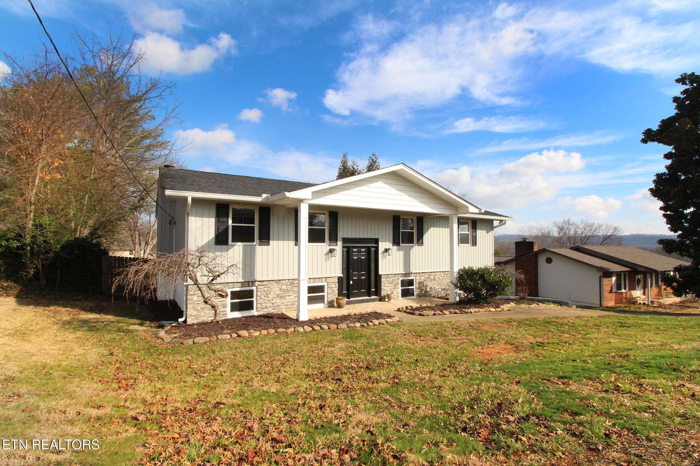 7824 Cedarcrest Road Knoxville, TN 37938 - Photo 32 of 35 Front