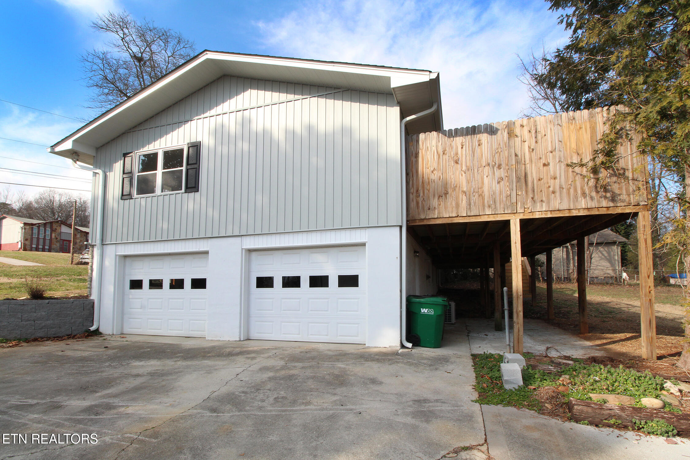 7824 Cedarcrest Road Knoxville, TN 37938 - Photo 35 of 35 Driveway