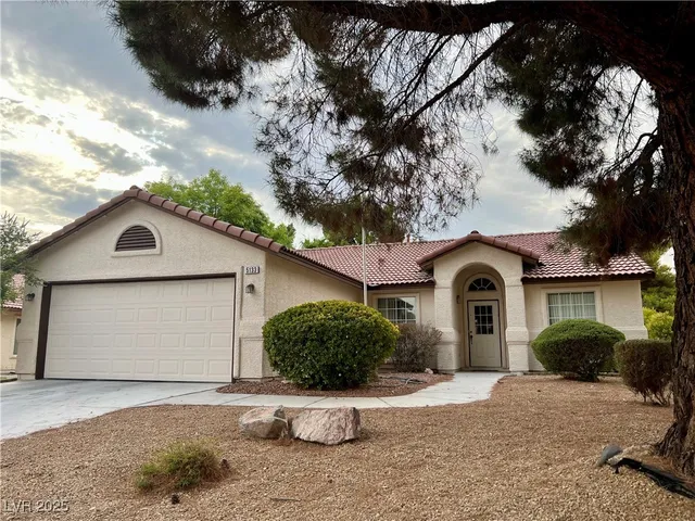 $2,400 | 5133 Future Drive, Las Vegas, NV 89130