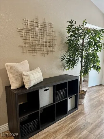 $2,400 | 5133 Future Drive, Las Vegas, NV 89130