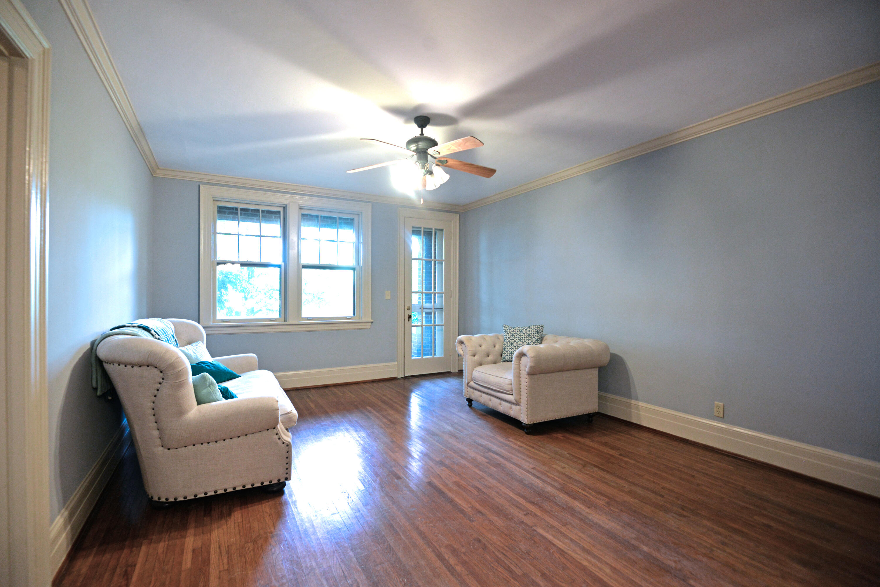 190 North Crest Road, Unit 1 Chattanooga, TN 37404 - Photo 9 of 25 Living room view 1