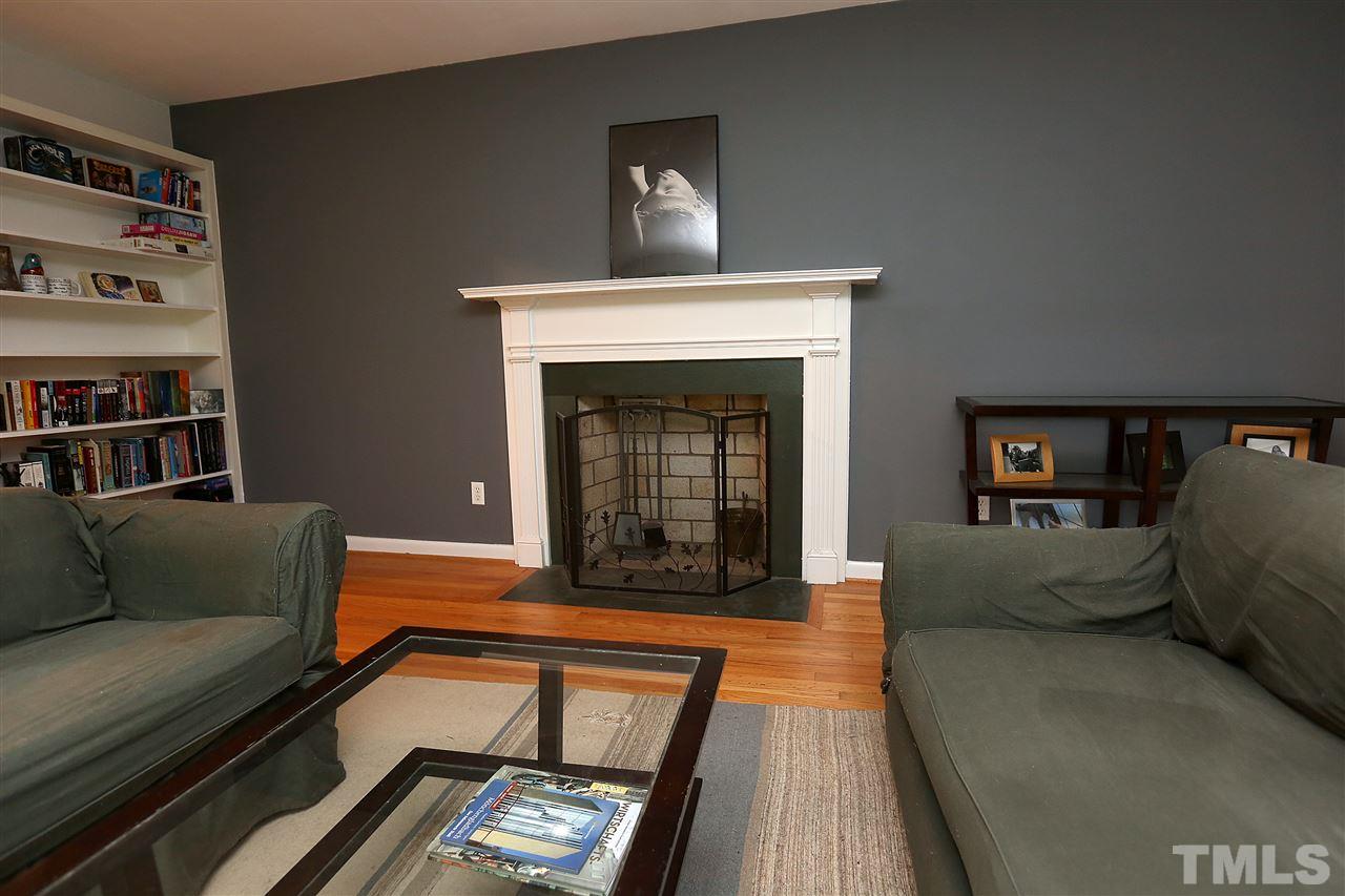 303 North Elliott Road Chapel Hill, NC 27514 - Photo 4 of 14