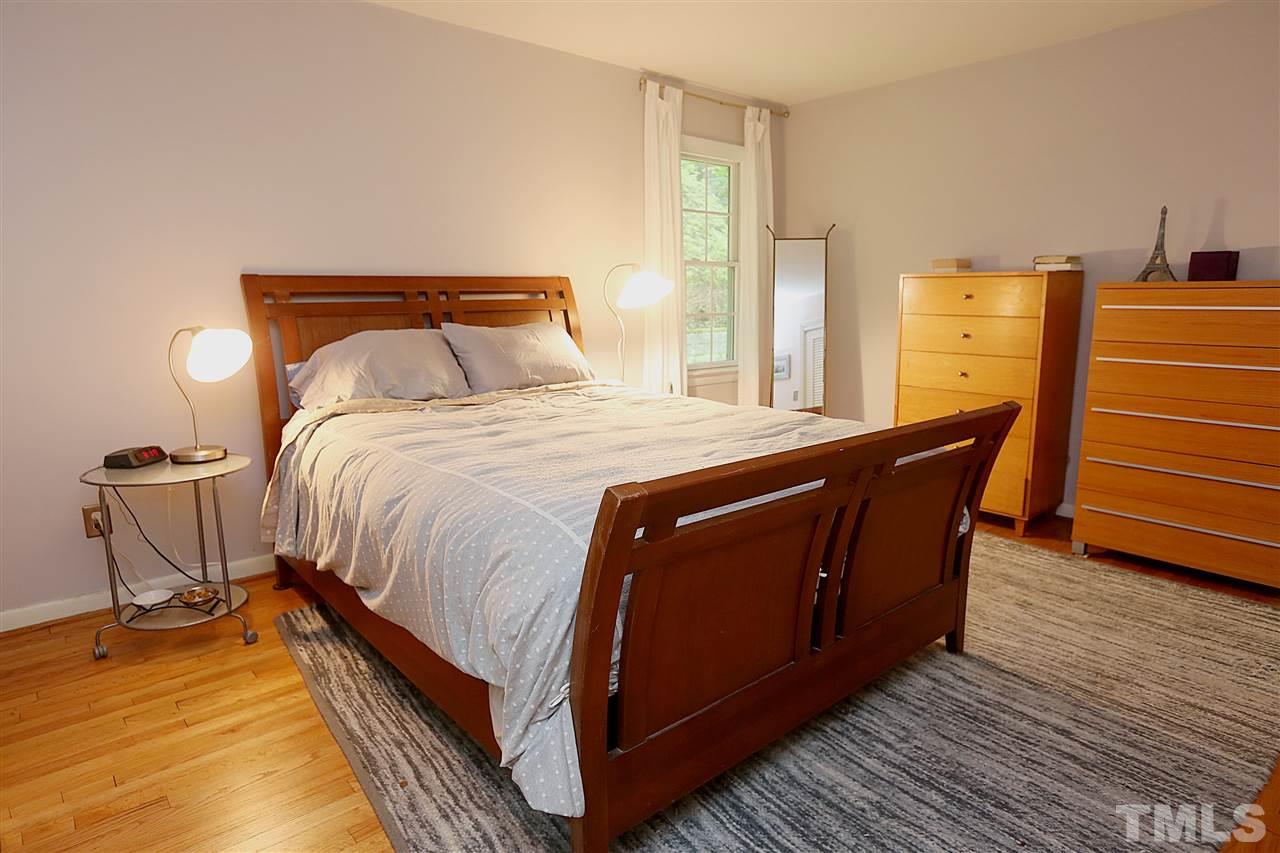 303 North Elliott Road Chapel Hill, NC 27514 - Photo 8 of 14