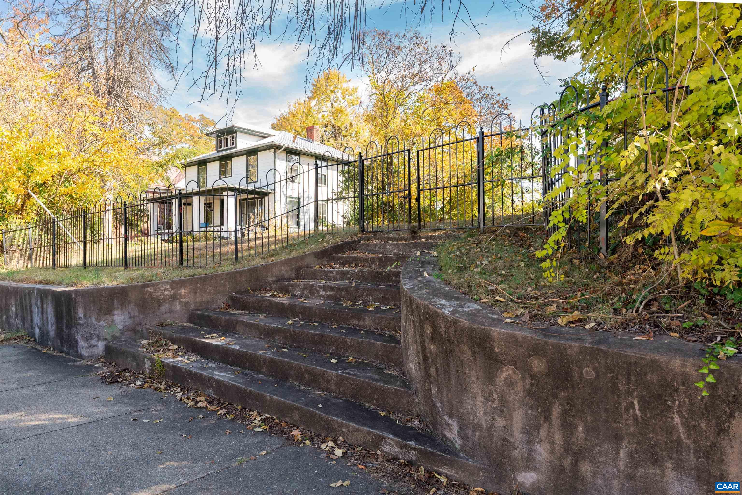 0 Ridge Street Charlottesville, VA 22902 - Photo 5 of 7 a view of a house with a yard