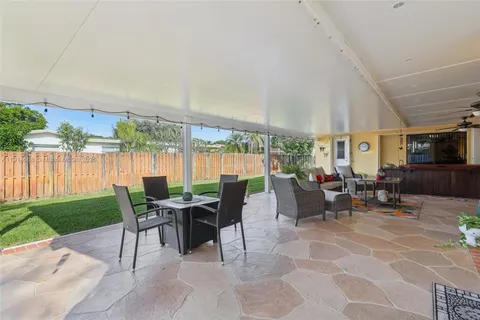 $679,000 | 10941 Northwest 18th Street, Pembroke Pines, FL 33026