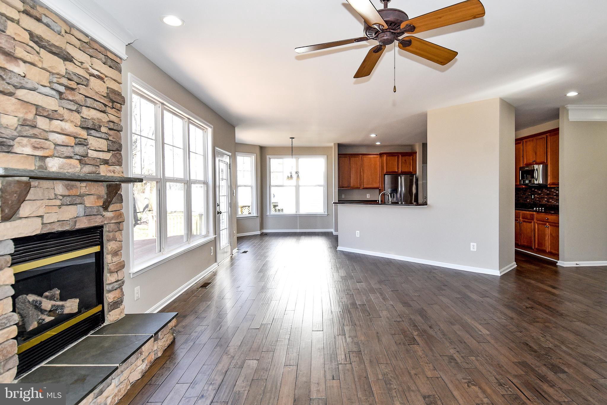 23404 Clarksridge Road Clarksburg, MD 20871 - Photo 14 of 57 Gallery Image 14