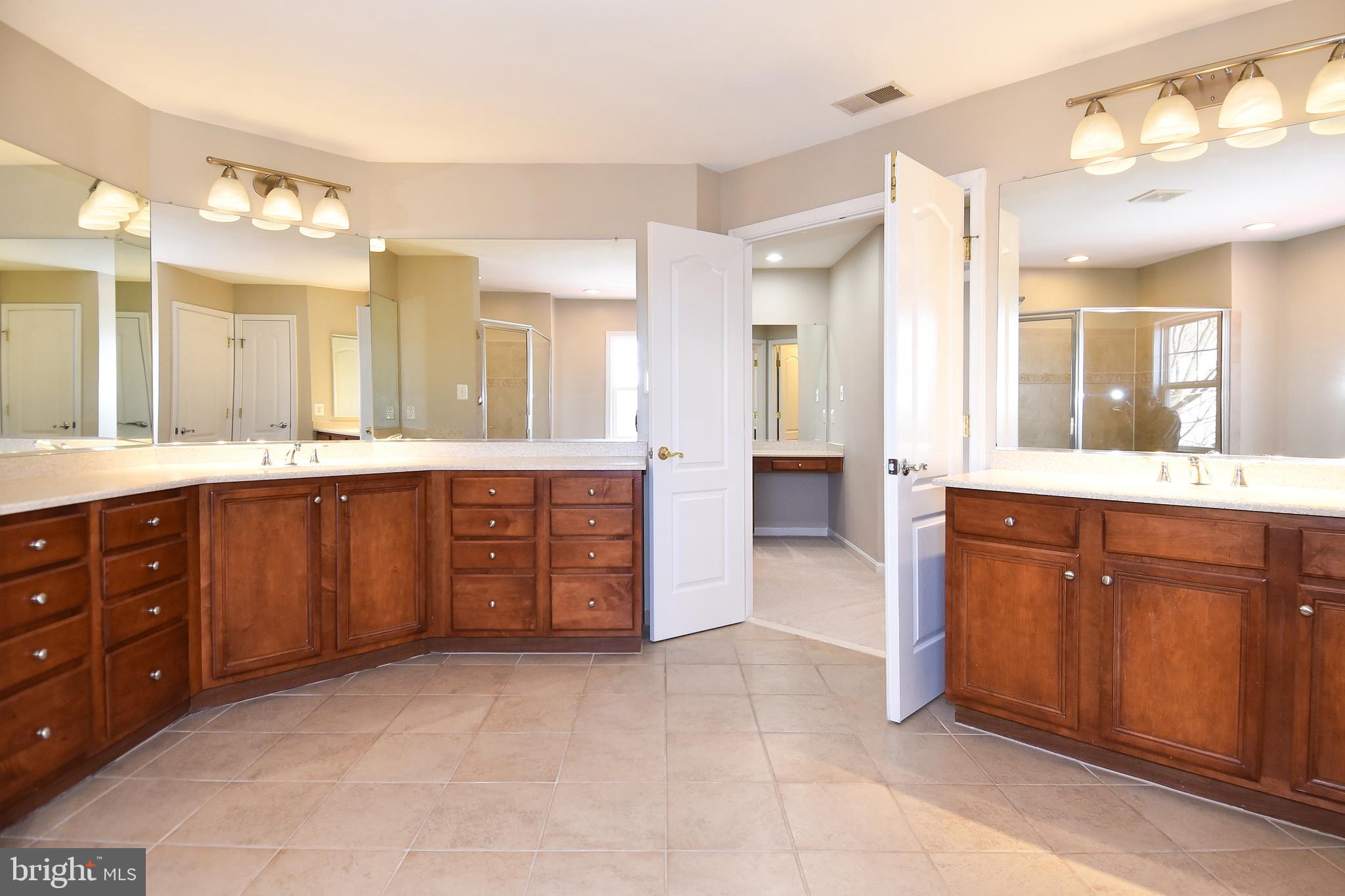 23404 Clarksridge Road Clarksburg, MD 20871 - Photo 29 of 57 Gallery Image 29