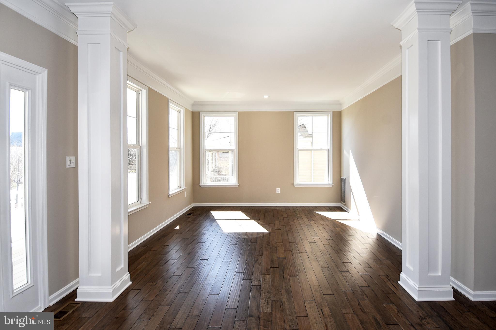 23404 Clarksridge Road Clarksburg, MD 20871 - Photo 6 of 57 Gallery Image 6