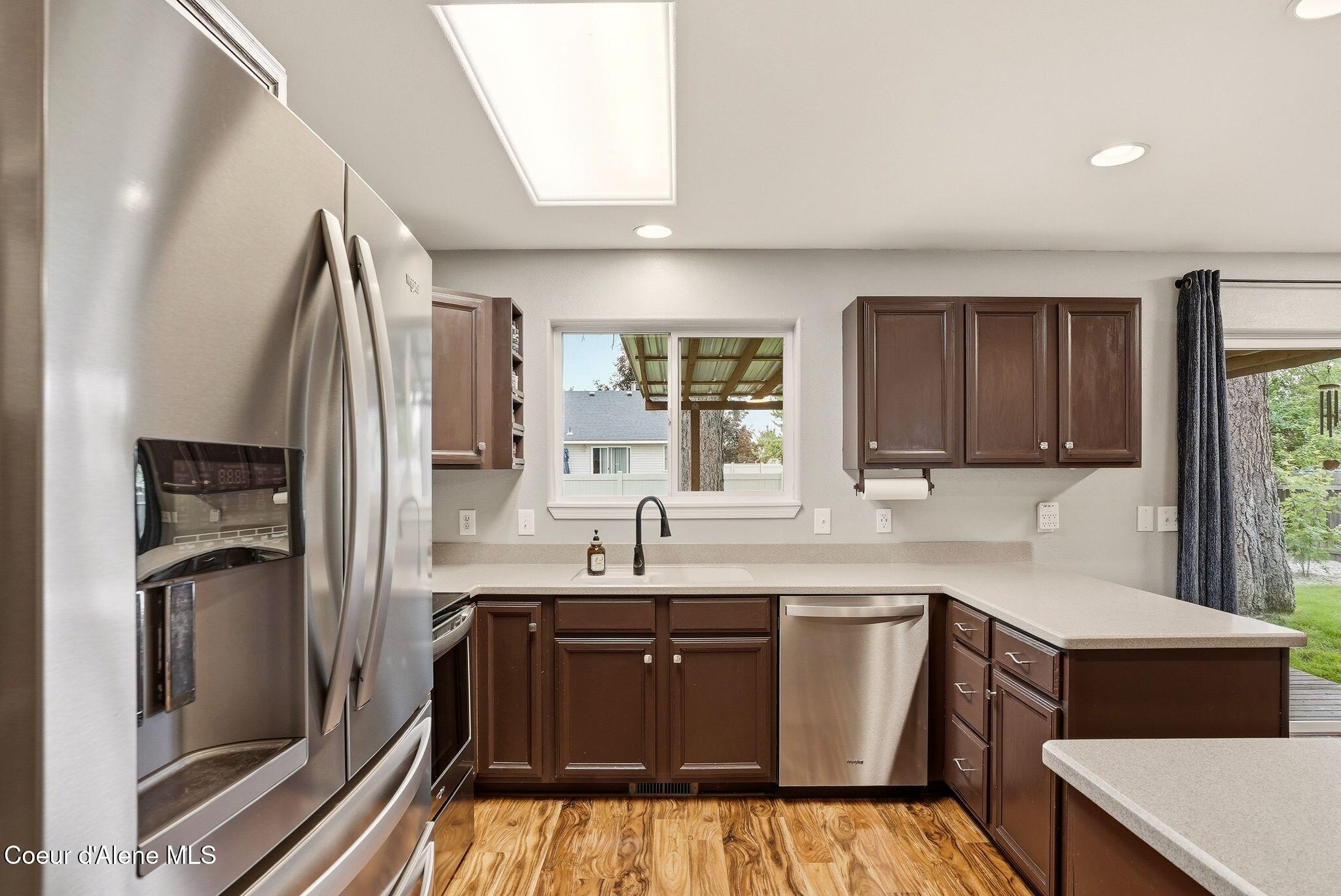 7410 West Lund Street Rathdrum, ID 83858 - Photo 15 of 45 Functional kitchen