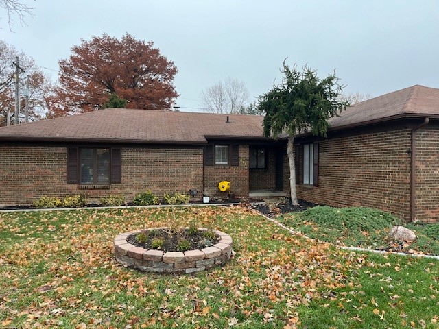 643 South Main Street Georgetown, IL 61846 - Photo 3 of 30