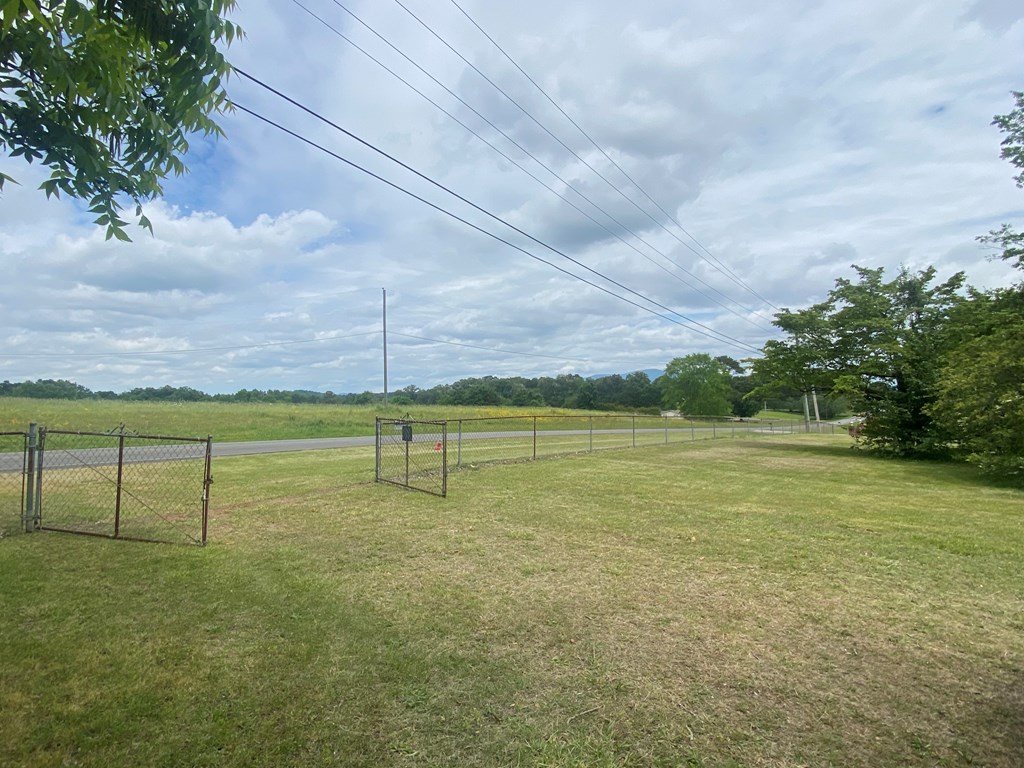 280 Witherow Bridge Road Chatsworth, GA 30705 - Photo 3 of 18 Gallery Image 3