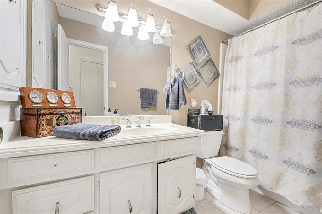 2257 Bolden Road Irving, TX 75060 - Photo 23 of 37