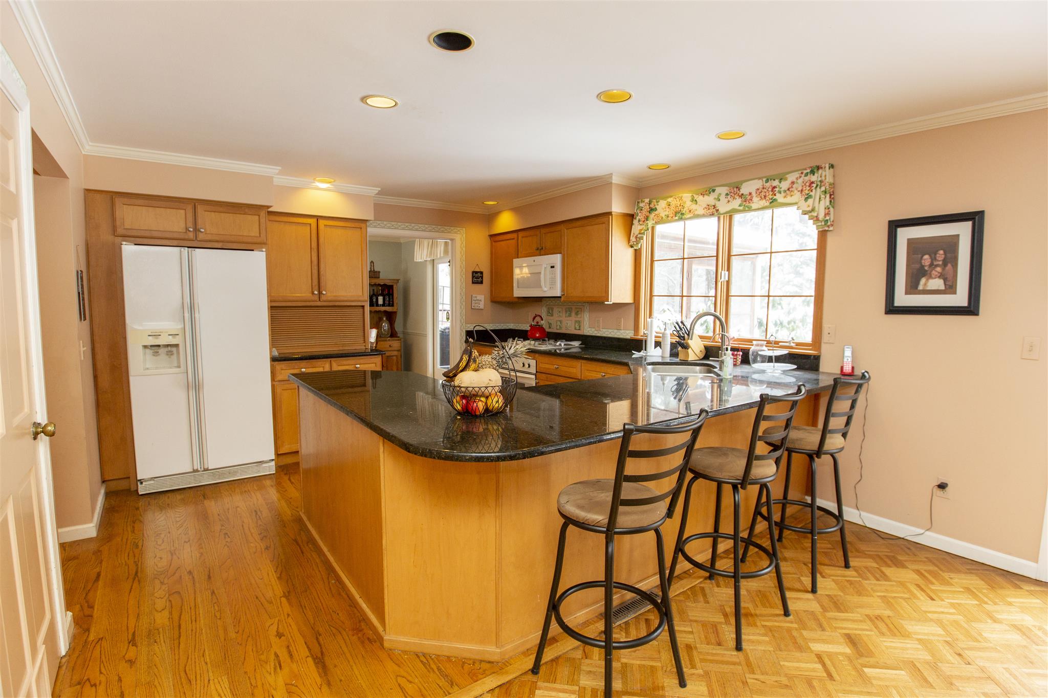 17301 Post Tavern Road Granger, IN 46530 - Photo 14 of 36 Gallery Image 14