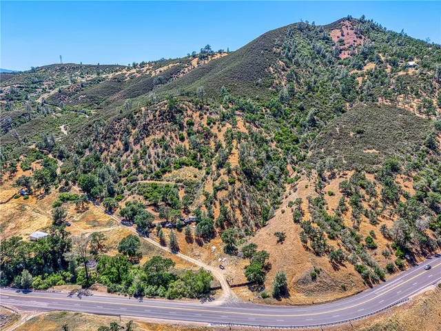 a view of a bird bath