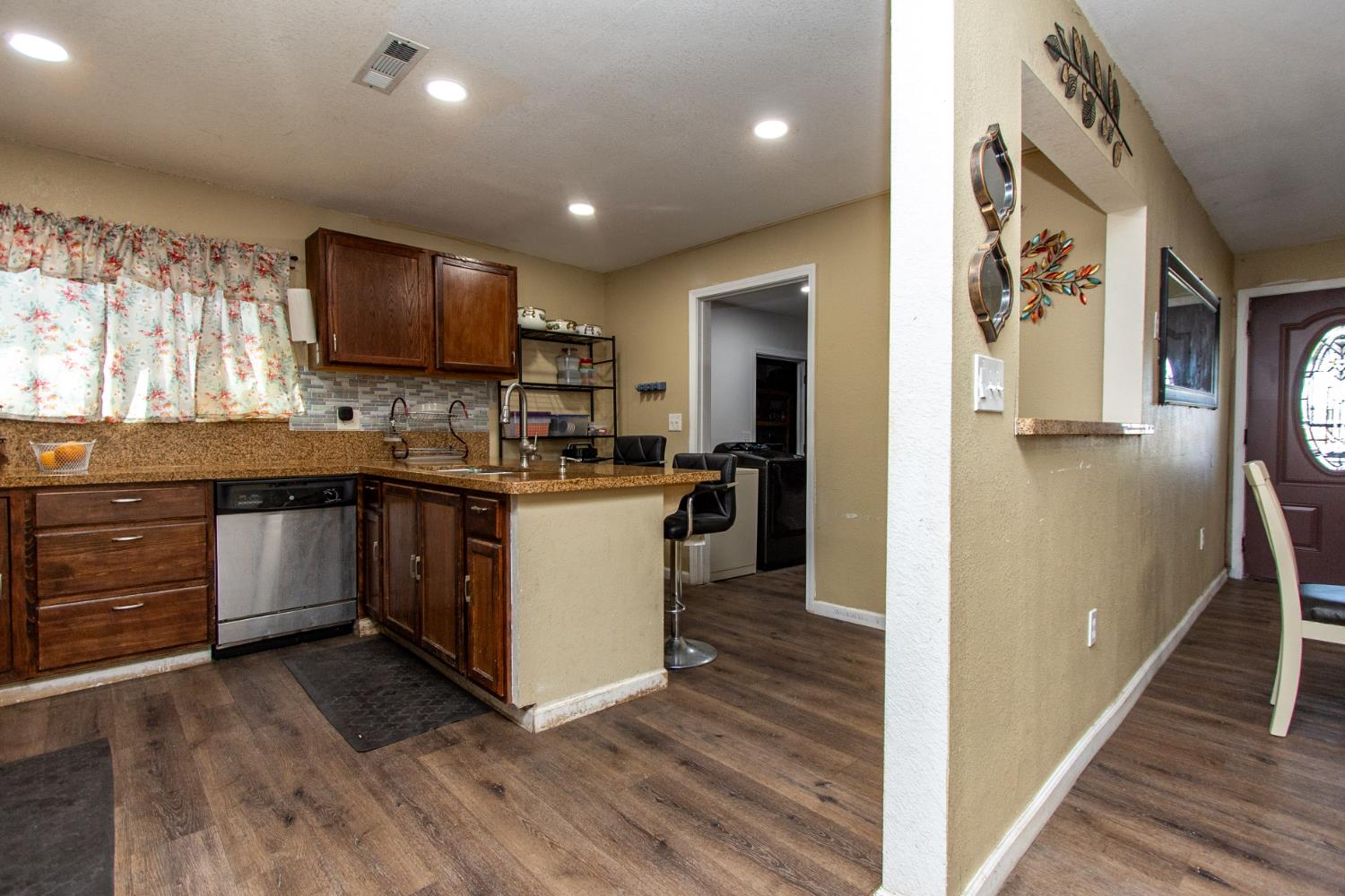 5467 9th Street Keyes, CA 95328 - Photo 11 of 43