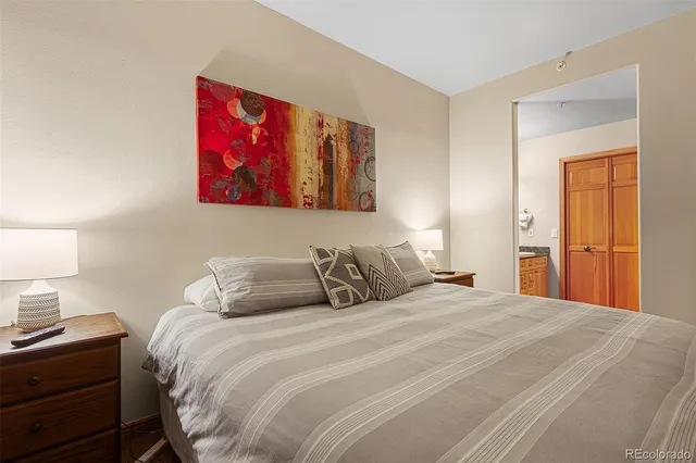 $925,000 | 62 Broken Lance Drive, Unit 104E, Breckenridge, CO 80424