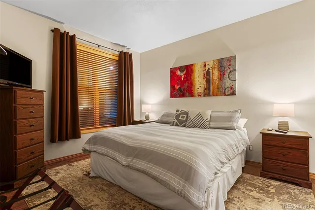 $925,000 | 62 Broken Lance Drive, Unit 104E, Breckenridge, CO 80424