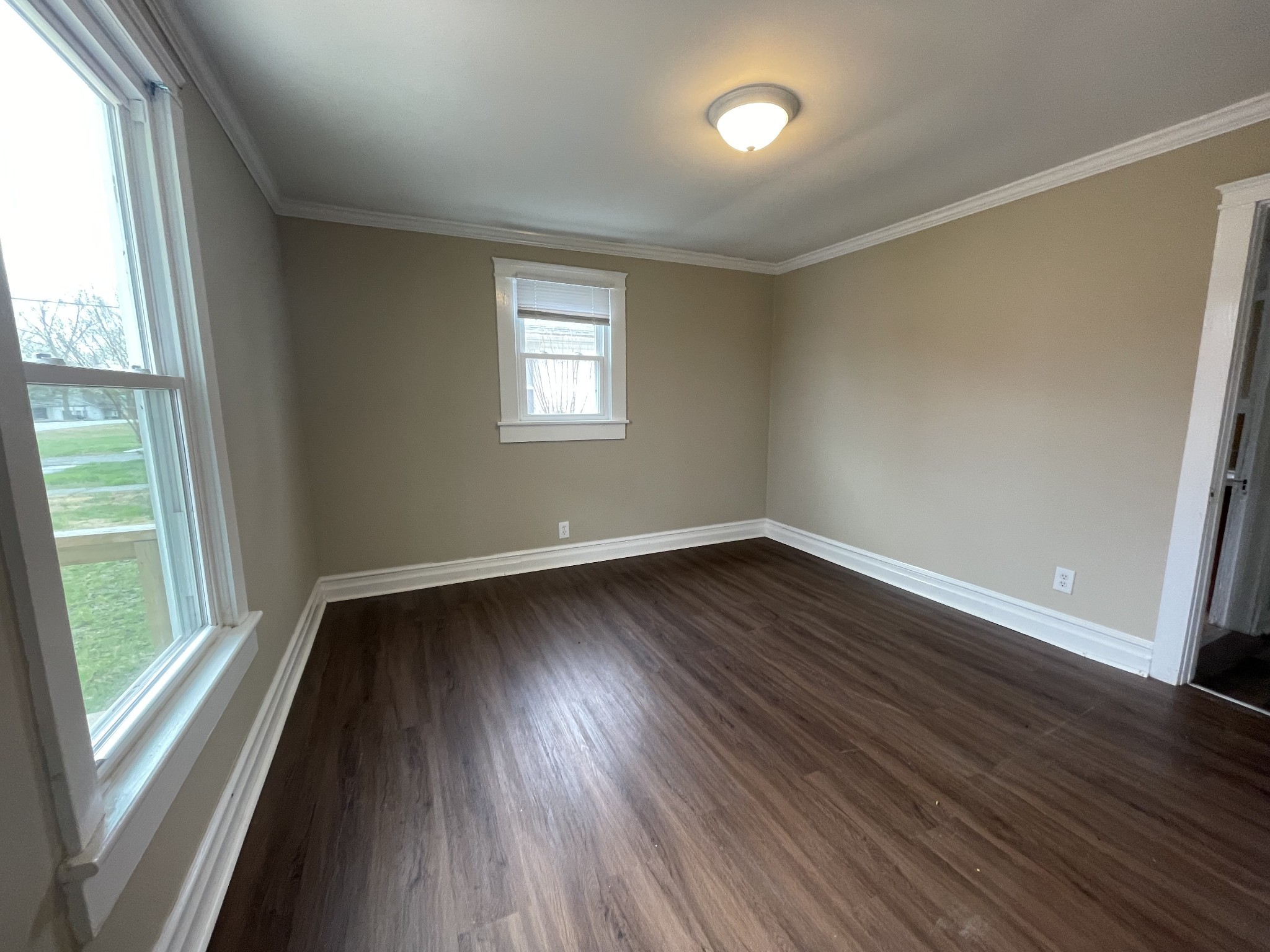 302 West Decherd Street Tullahoma, TN 37388 - Photo 5 of 9