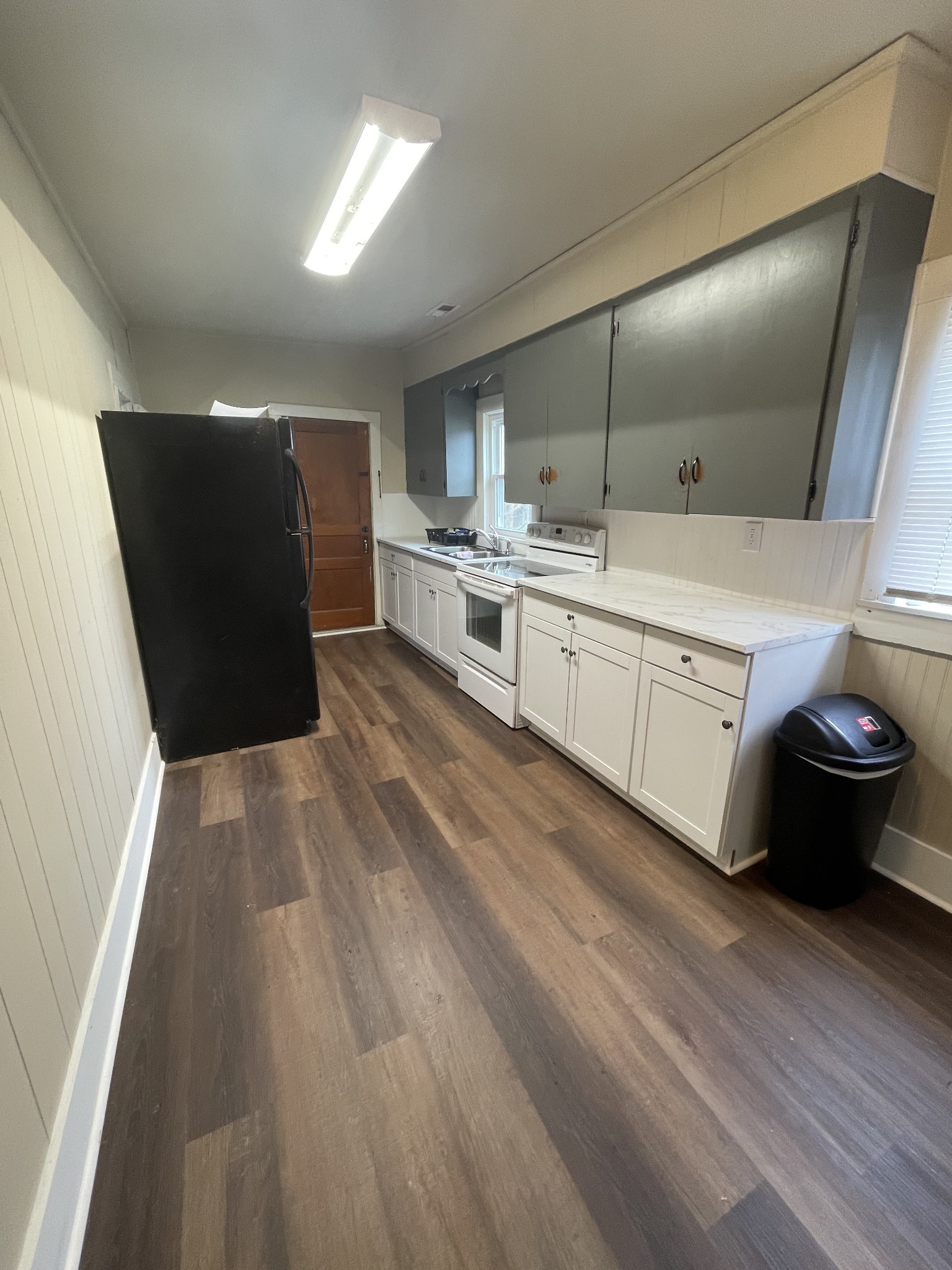 302 West Decherd Street Tullahoma, TN 37388 - Photo 7 of 9