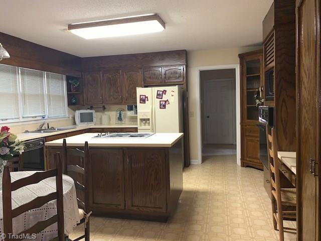 3155 Hoover Hill Road Trinity, NC 27370 - Photo 5 of 26