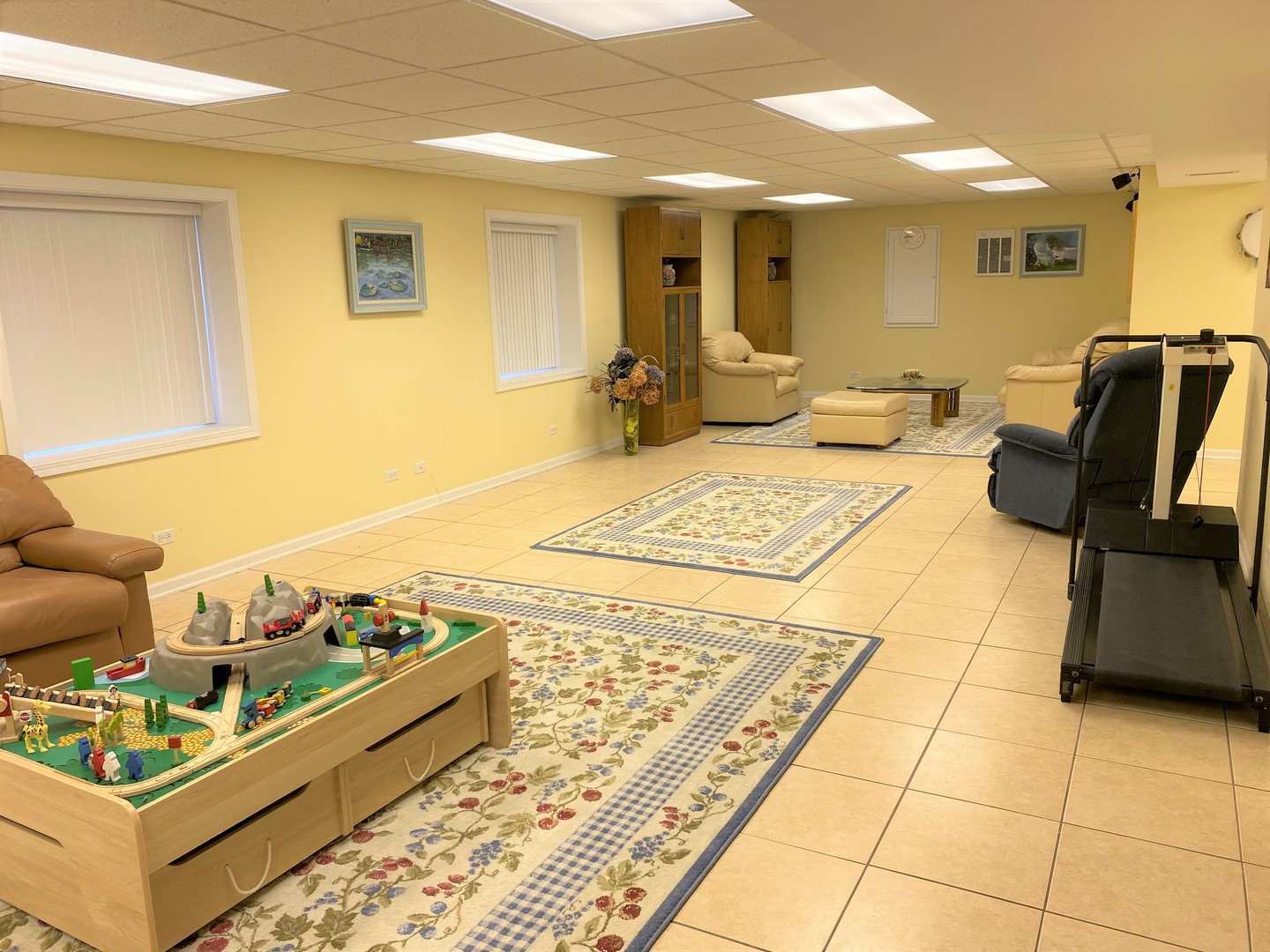 299 Ridge Road, Unit 299 North Aurora, IL 60542 - Photo 15 of 22