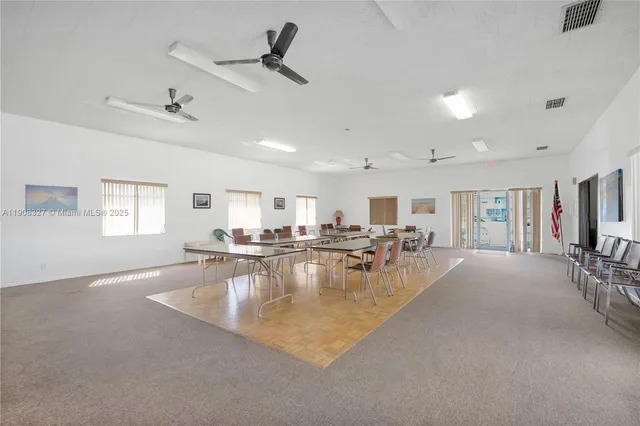 $190,000 | 4320 Washington Street, Unit 416, Hollywood, FL 33021