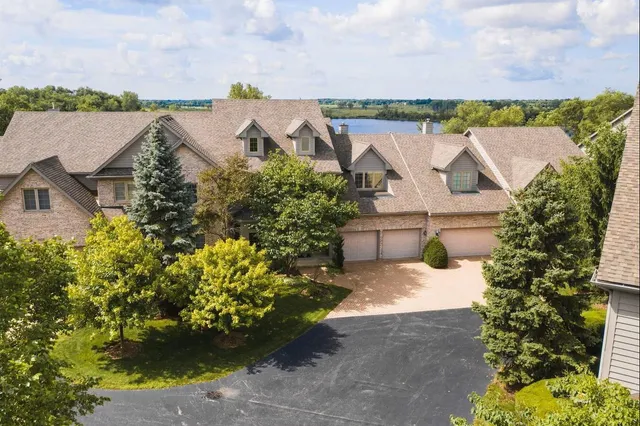 $650,000 | 1811 Rizzi Lane, Bartlett, IL 60103