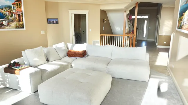 $650,000 | 1811 Rizzi Lane, Bartlett, IL 60103