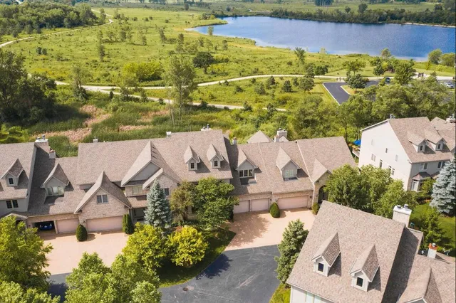 $650,000 | 1811 Rizzi Lane, Bartlett, IL 60103