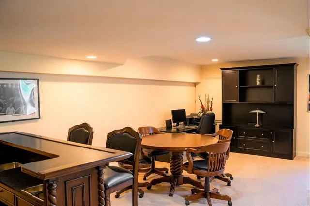 $650,000 | 1811 Rizzi Lane, Bartlett, IL 60103