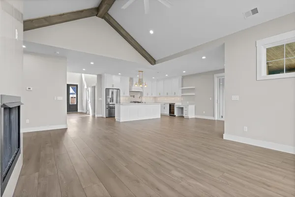 $745,000 | 349 Clubhouse Drive, Jasper, TN 37347