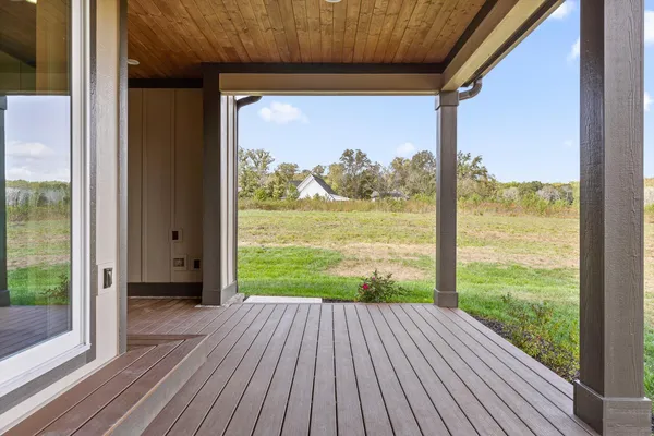 $745,000 | 349 Clubhouse Drive, Jasper, TN 37347