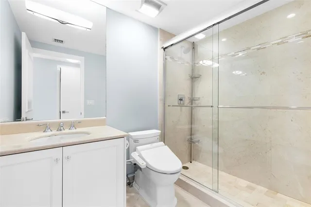 $10,000 | 2110 North Ocean Boulevard, Unit 9A, Fort Lauderdale, FL 33305