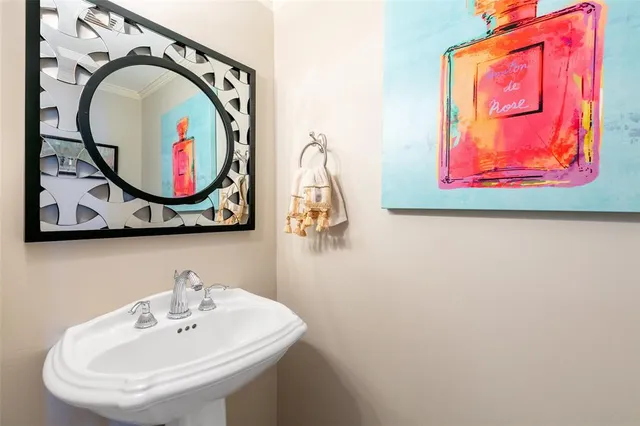 $10,000 | 2110 North Ocean Boulevard, Unit 9A, Fort Lauderdale, FL 33305