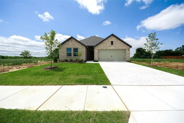 $2,250 | 13156 Zion Drive, Providence Village, TX 76227