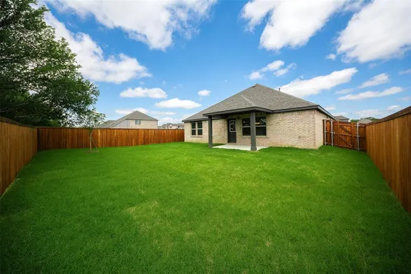 $2,250 | 13156 Zion Drive, Providence Village, TX 76227