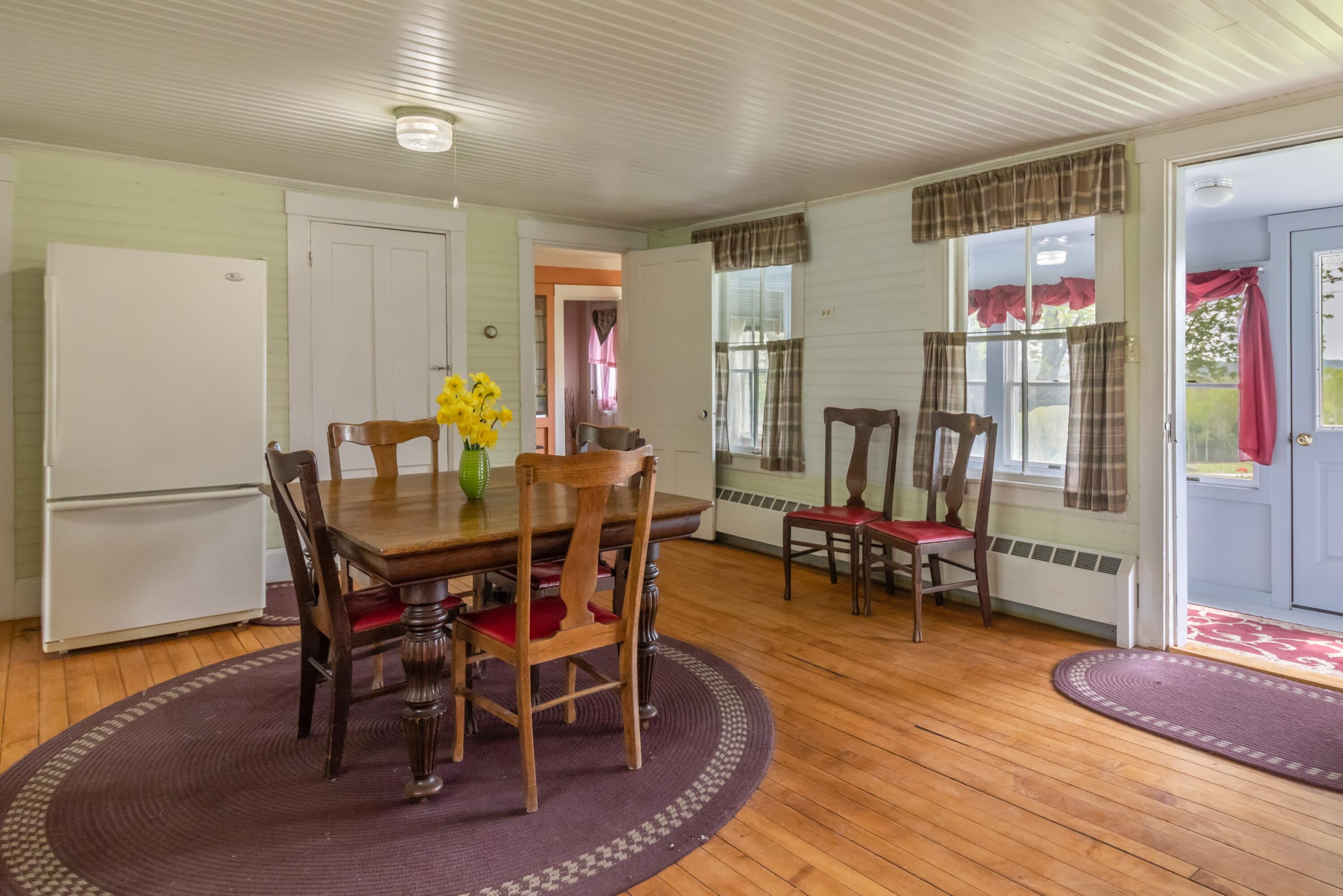 393 Mason Corner Road St. Albans, ME 04971 - Photo 11 of 86 393 Mason Corner Road Interiors-4