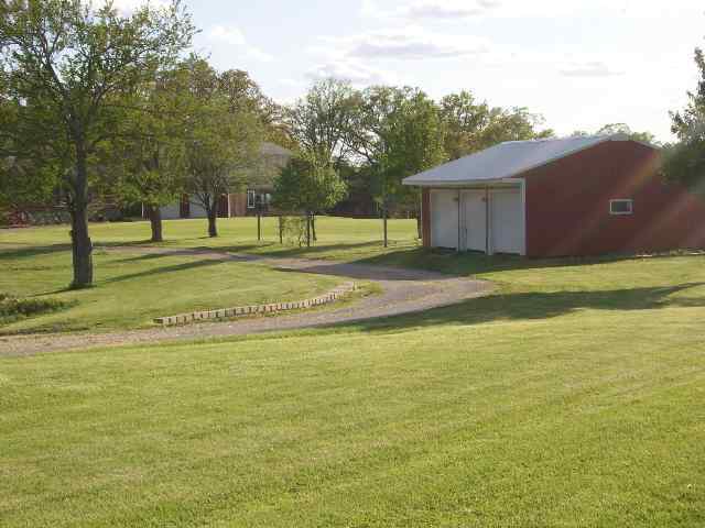 4 Rr Clinton, IL 61727 - Photo 4 of 6