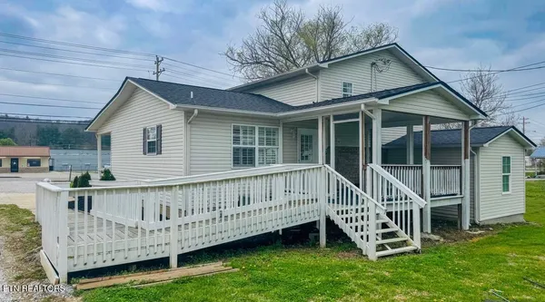 $275,000 | 724 West 3rd Avenue, Oneida, TN 37841