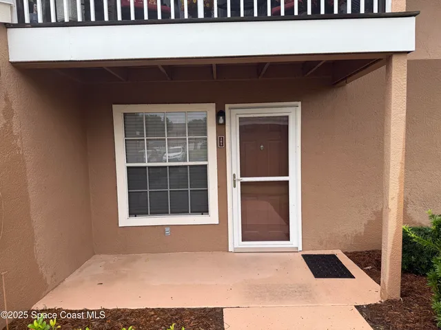 a view of an entryway